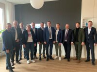 Mitglieder des Ausschusses zu Besuch im LSI